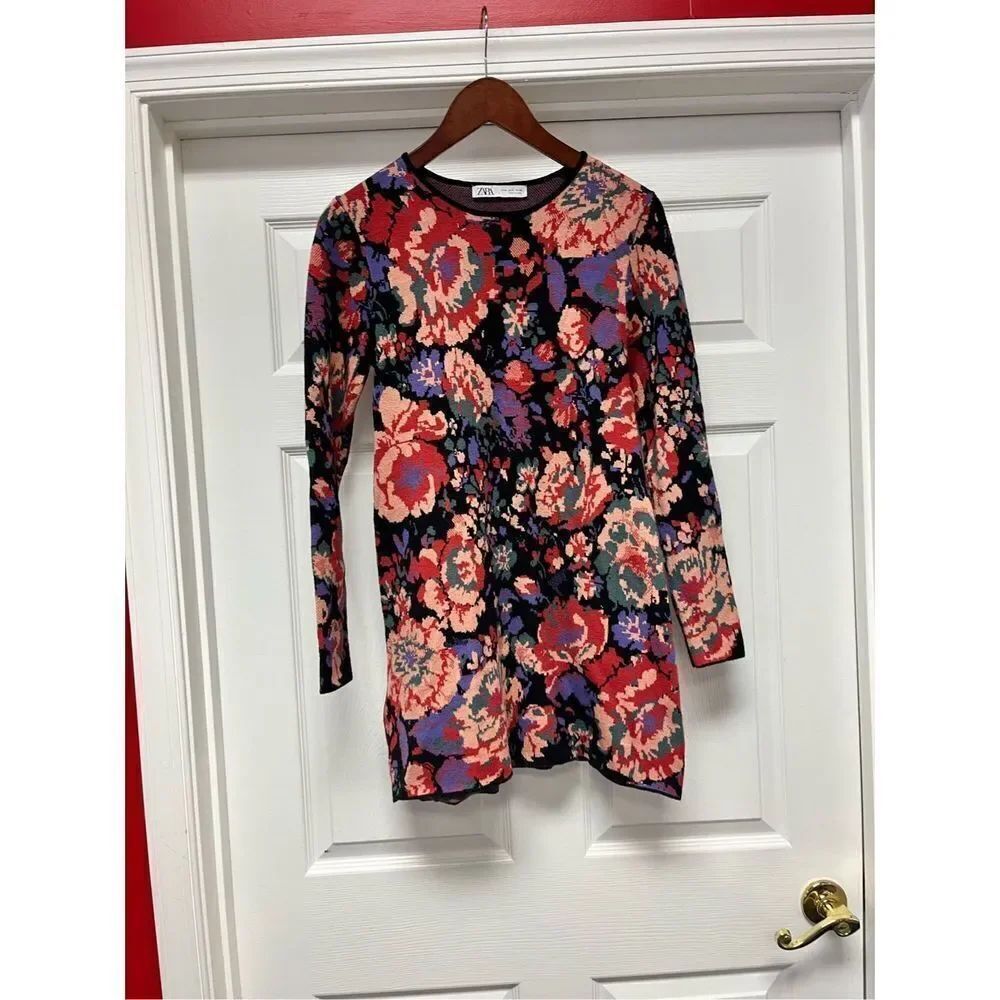 Zara Floral Long Sleeve Crew Neck Sweater Mini Dress sz M